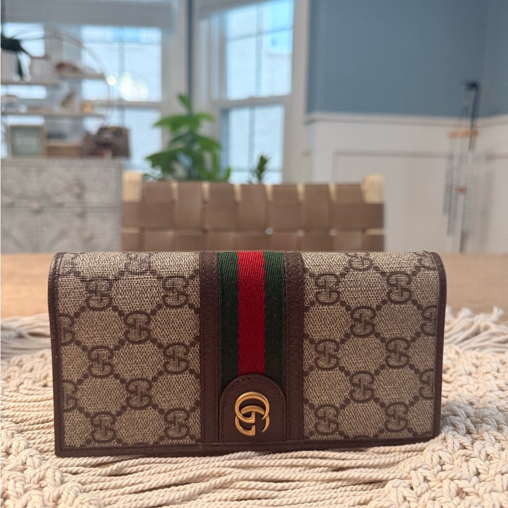 GUCCI Ophidia GG beige and Brown Monogram Wallet with Red and Green Stripe